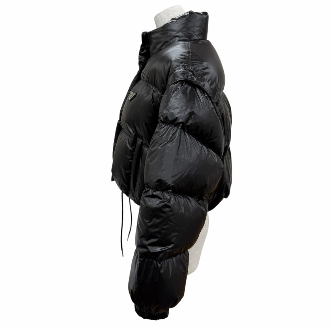 Excellent PRADA Down jacket Triangle Logo Cropped 2-Way Vest black 38 291805