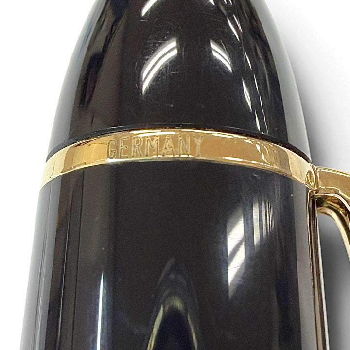 Great MONTBLANC fountain pen Meisterstück 149 white star black 14K mens