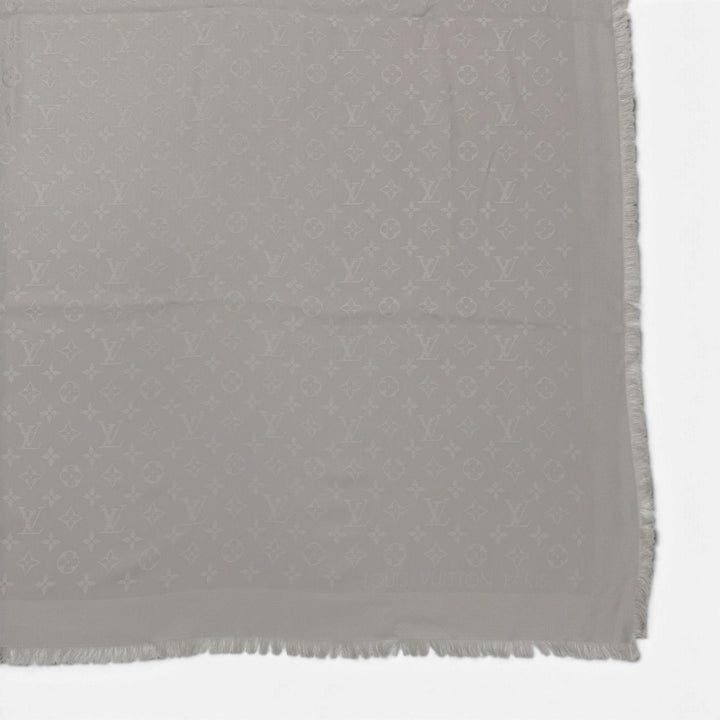 Excellent LOUIS VUITTON Stall Monogram fringed large shawl Gurege silk M71336