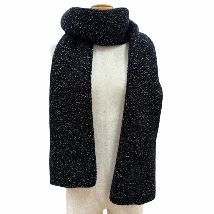 Great CHANEL Scarf COCO Mark Large Size Low Gauge Knit black cashmere Women