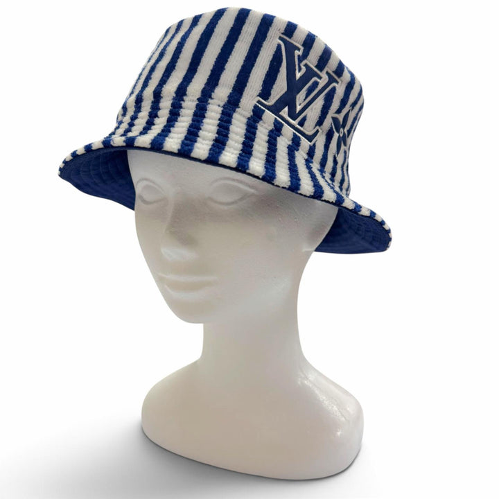 Great LOUIS VUITTON hat Shapka LV Graphical Stripe Navy cotton mens L M77623
