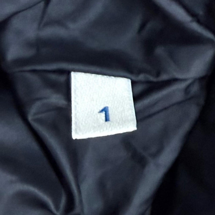 Excellent MONCLER down coat HERMINE Hood and logo patch included black Nylon 1