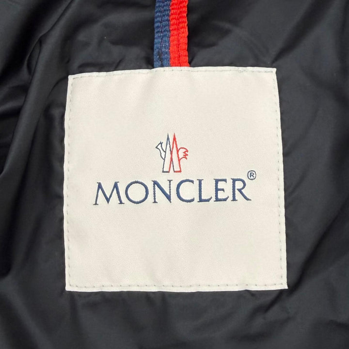 Excellent MONCLER down coat HERMINE Hood and logo patch included black Nylon 1