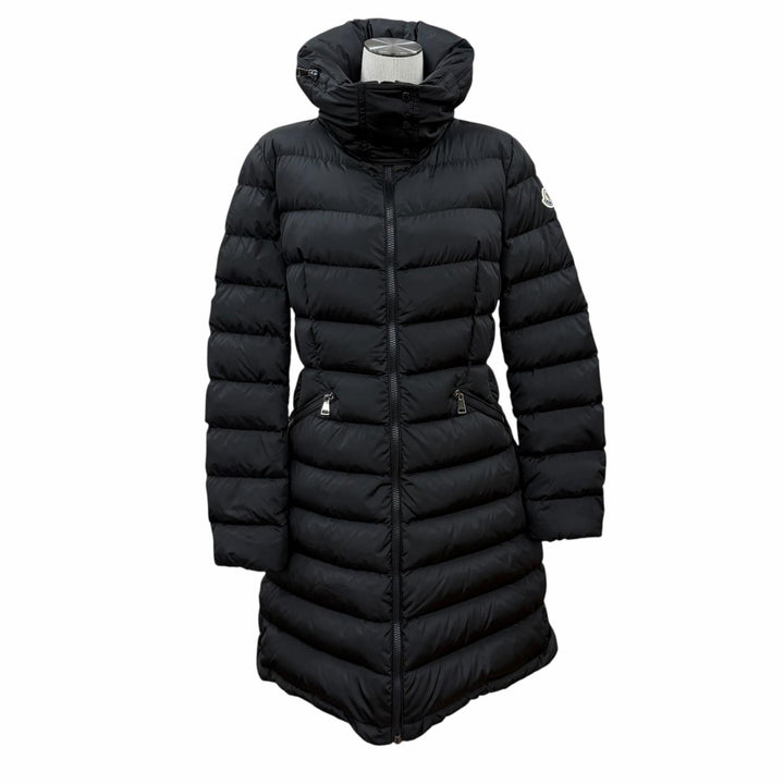 Excellent MONCLER down coat FLAMETTE Long jacket with patch and stowable hood. 3