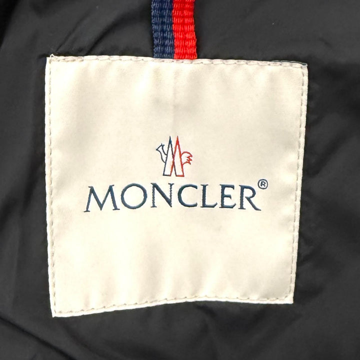 Excellent MONCLER down coat FLAMETTE Long jacket with patch and stowable hood. 3