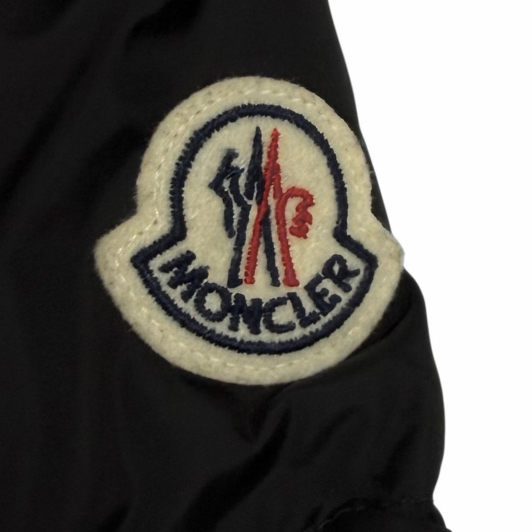 Excellent MONCLER down coat FLAMETTE Long jacket with patch and stowable hood. 3