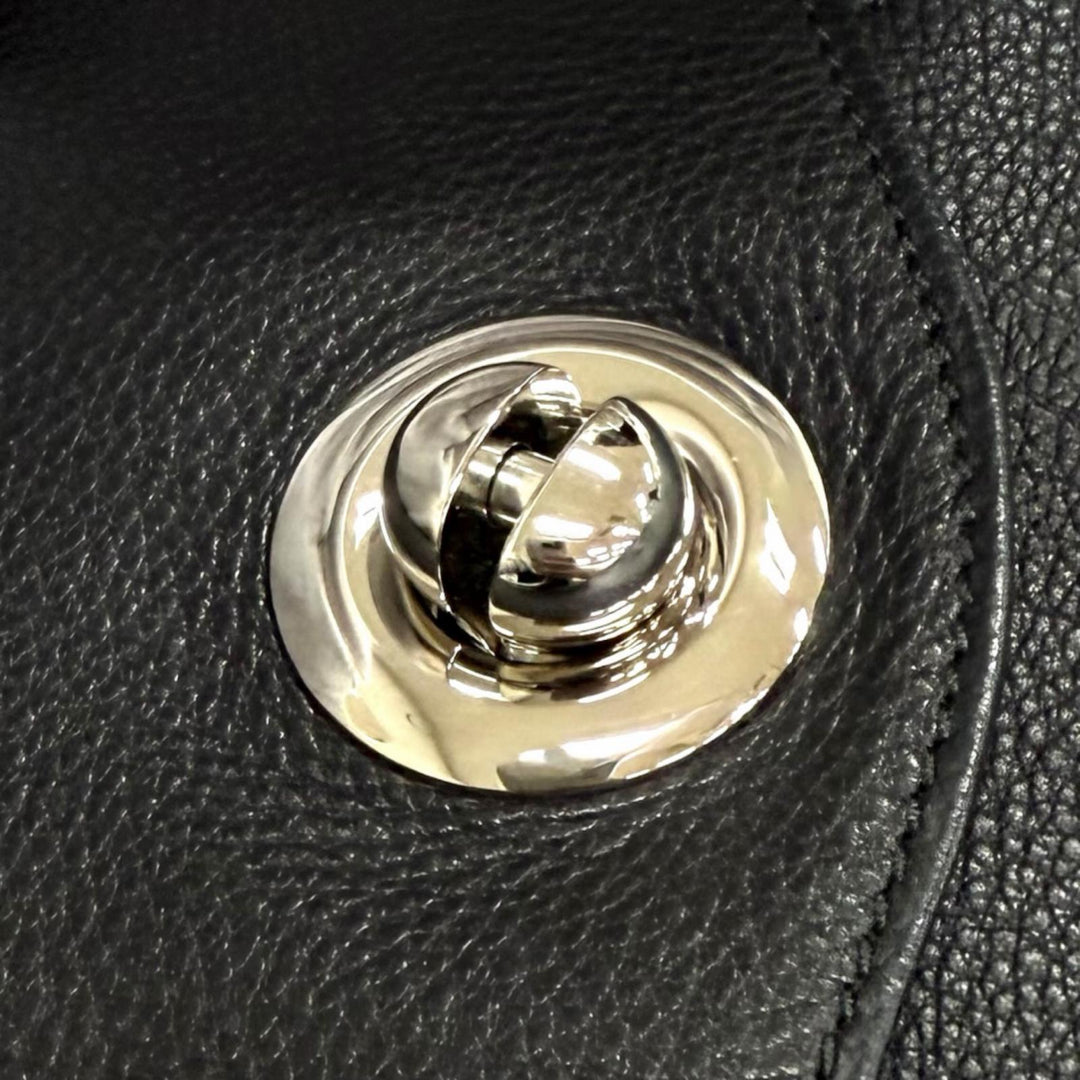 Excellent HERMES leather jacket Collarless, short-sleeved, short black FR 40