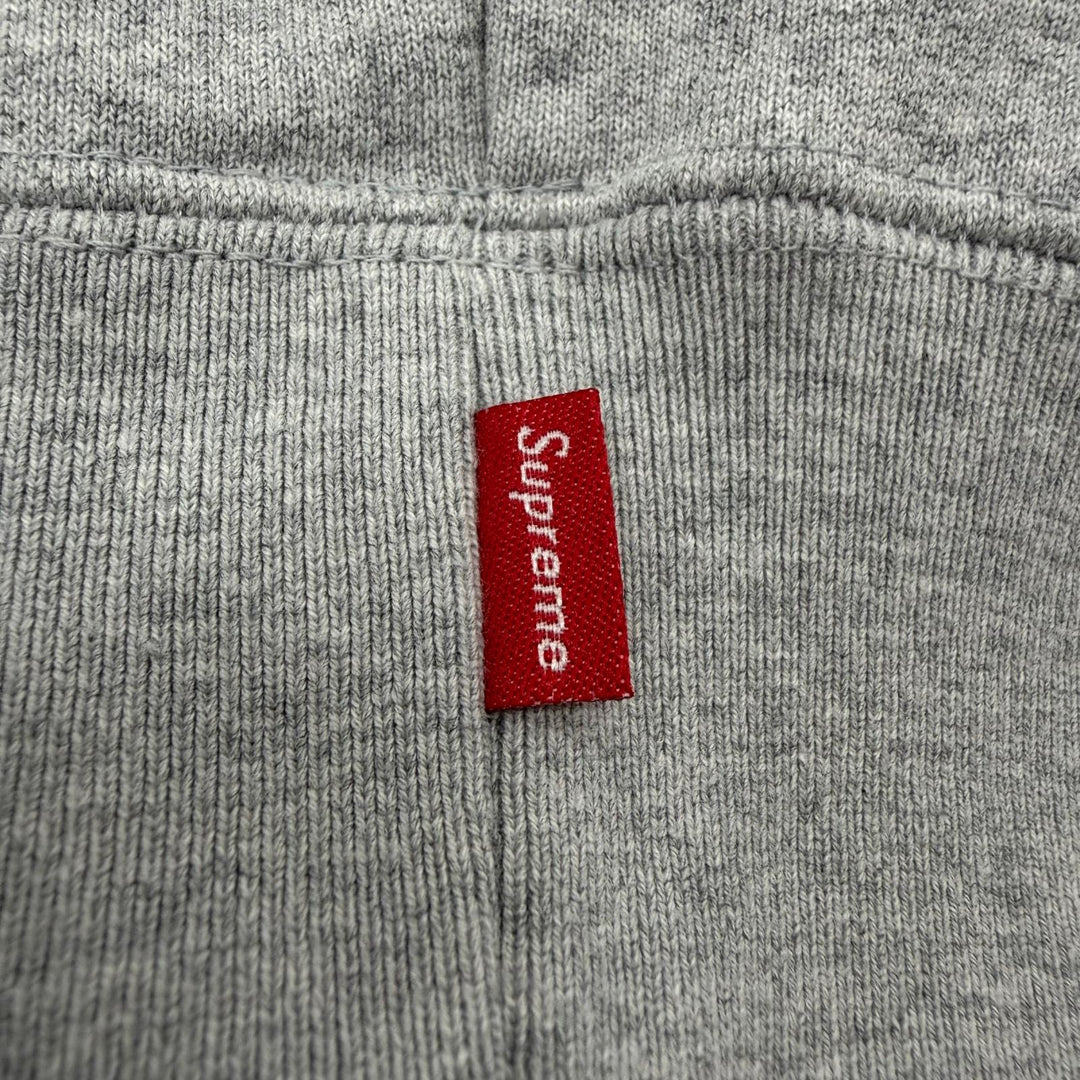 Excellent Supreme hoodie Satin Applique Hooded Sweatshirt Back logo pullover L