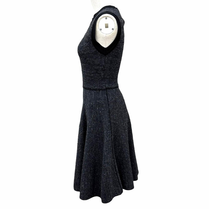 Excellent LOUIS VUITTON one piece Logo Ribbon Metal Tweed Sleeveless silk XS