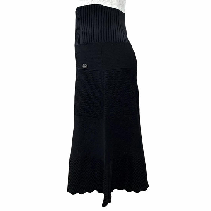 Excellent CHANEL flare skirt COCO MarkMetal Knit black FR 34 08P P32712K00766