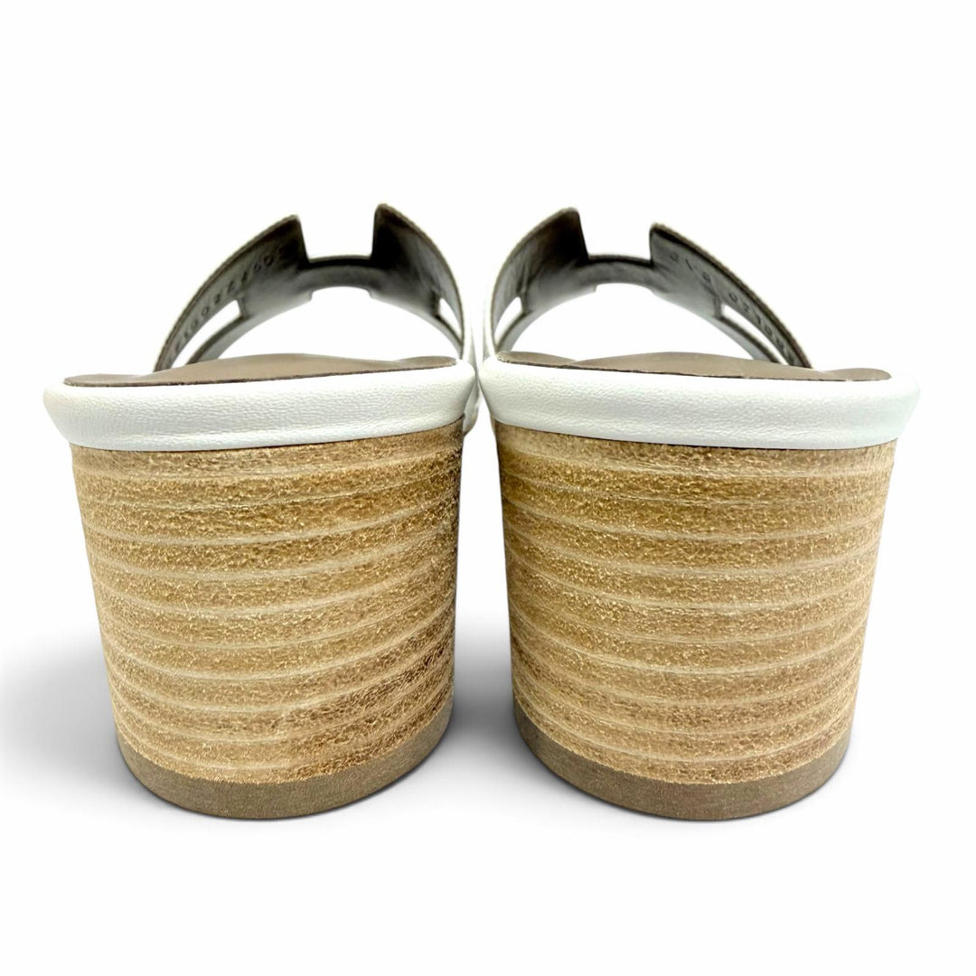Pristine HERMES Sandals Oasis Mule white leather Women 37 H071002Z