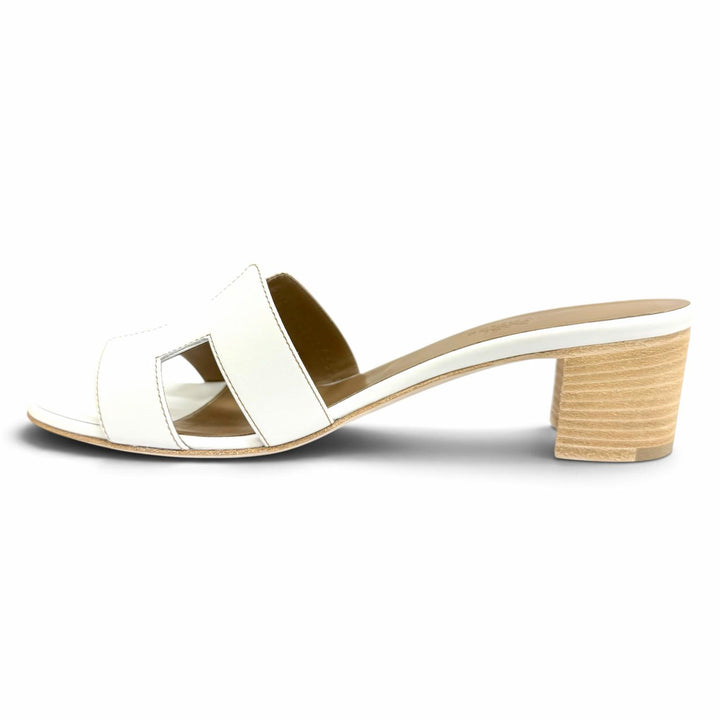 Pristine HERMES Sandals Oasis Mule white leather Women 37 H071002Z