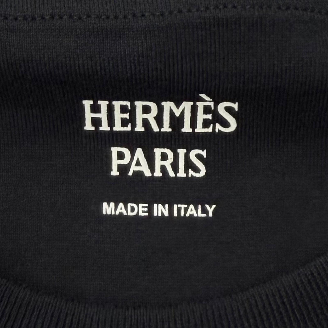 Pristine HERMES one piece Embroidered pocket short-sleeved T-shirt cotton 34