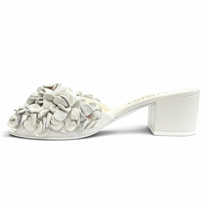 Pristine CHANEL COCO Mark beaded flower motif mule sandals gray 37.5 G46359