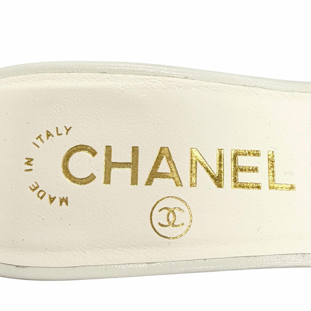 Pristine CHANEL COCO Mark beaded flower motif mule sandals gray 37.5 G46359