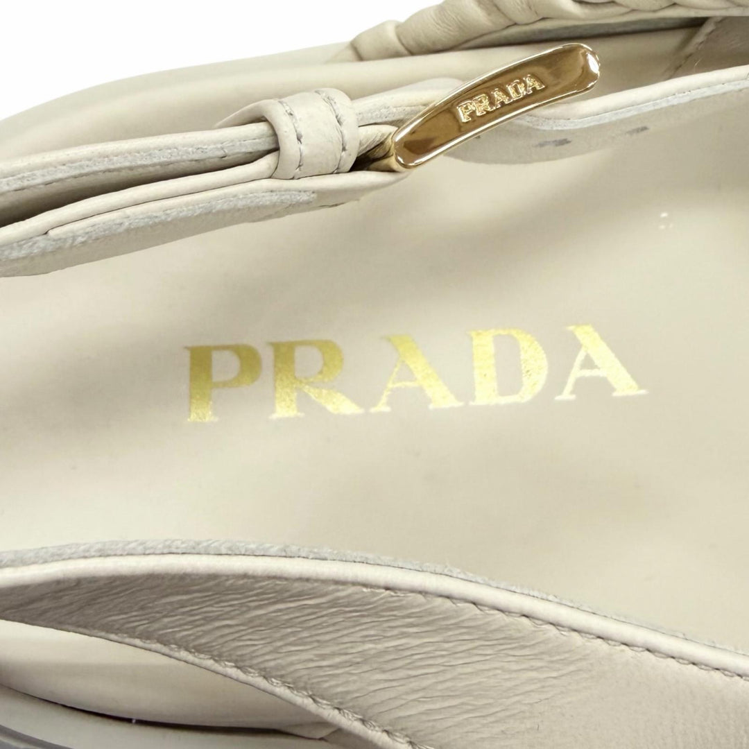 Great PRADA Matelassé leather platform sandals Triangle logo white 37 1XZ796