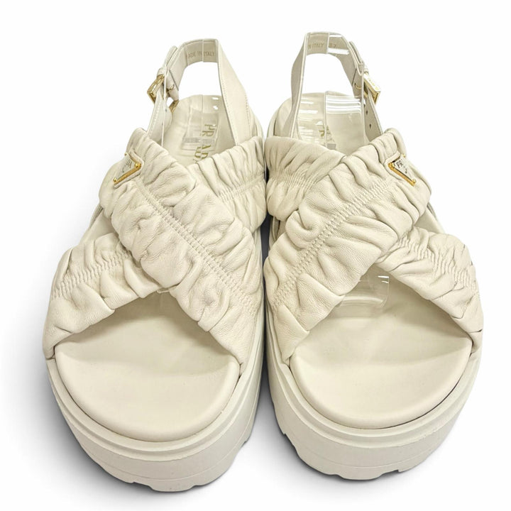Great PRADA Matelassé leather platform sandals Triangle logo white 37 1XZ796
