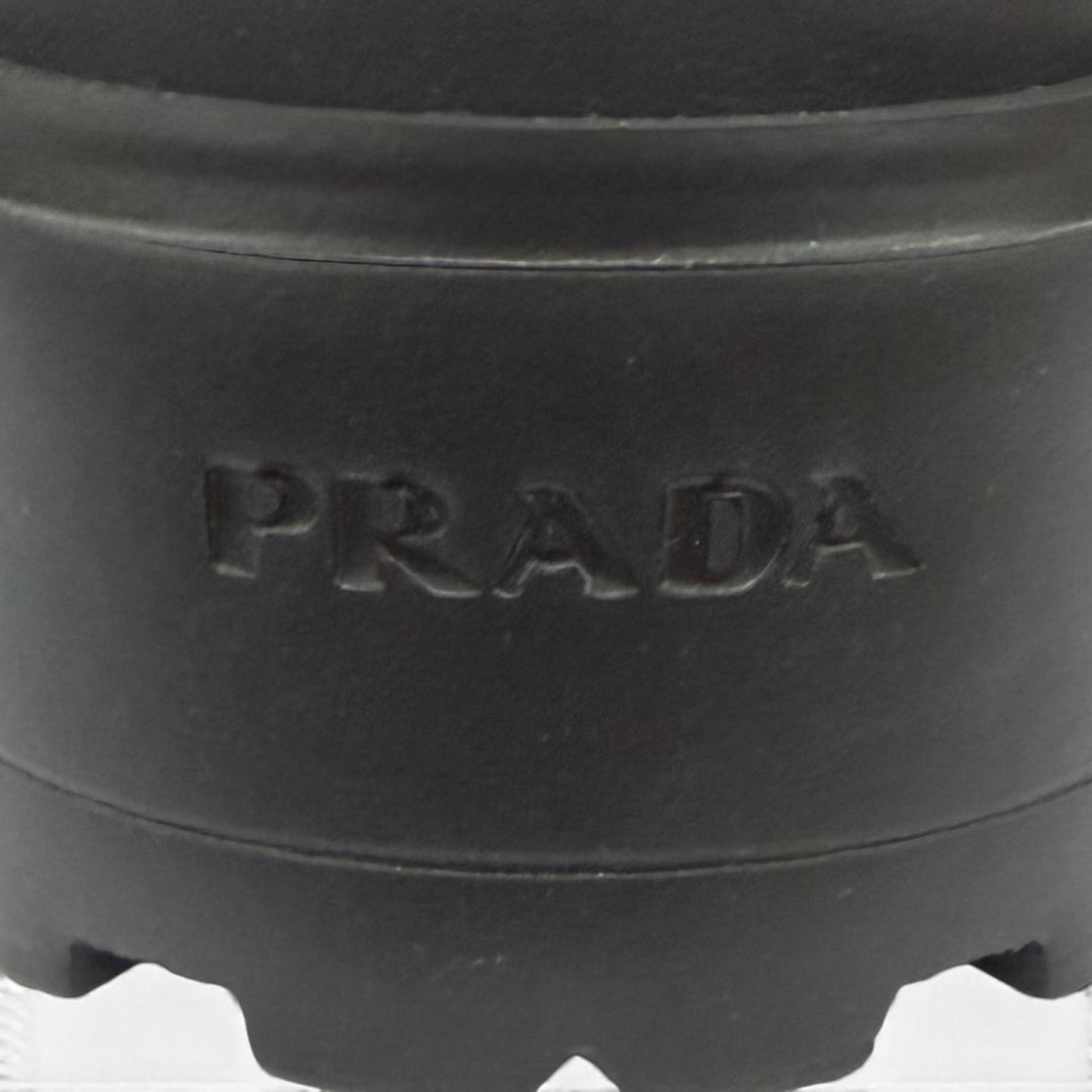 Pristine PRADA Matelassé leather platform sandals Triangle logo 35.5 1XZ796