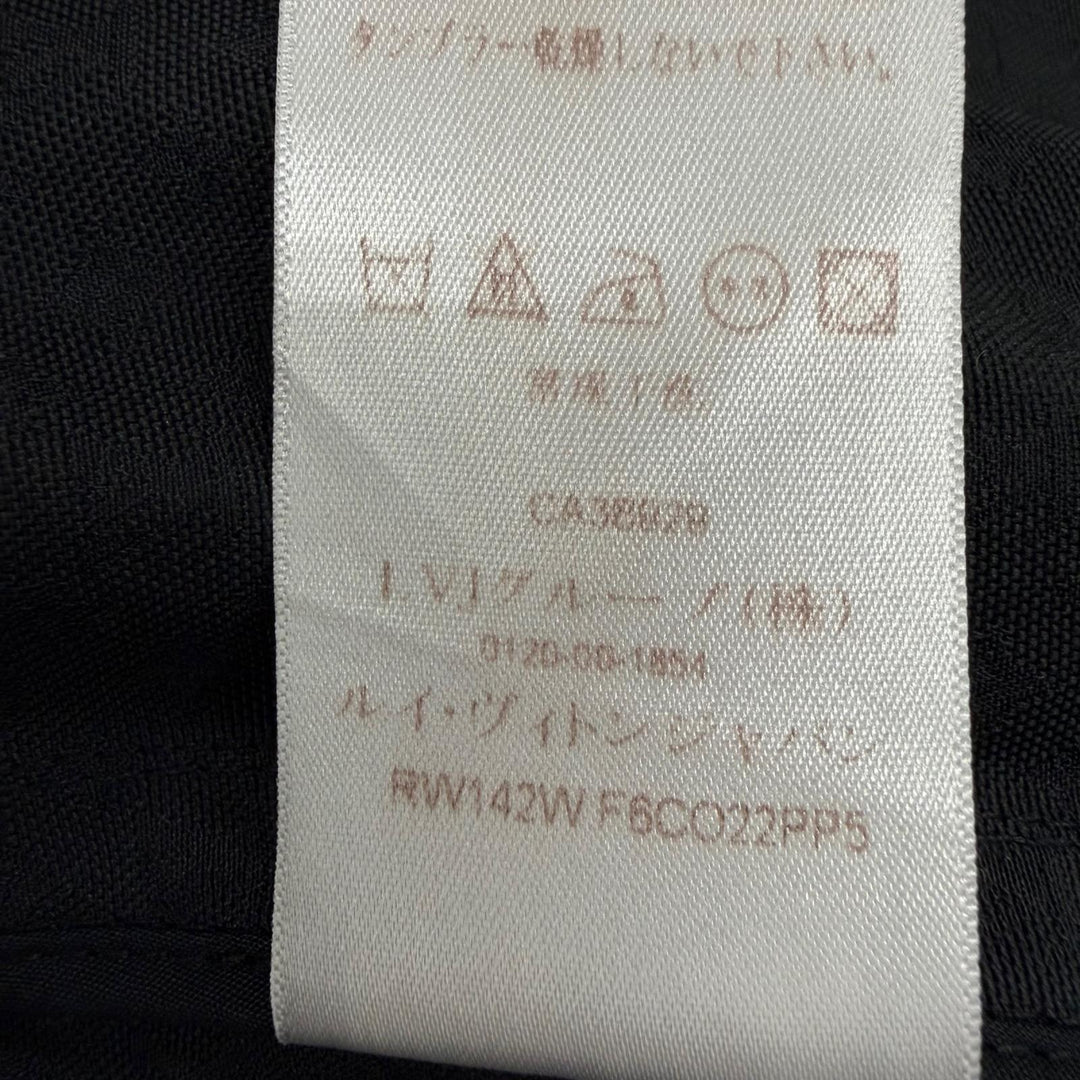 Great LOUIS VUITTON trench coat Monogram logo button black polyester Women 34