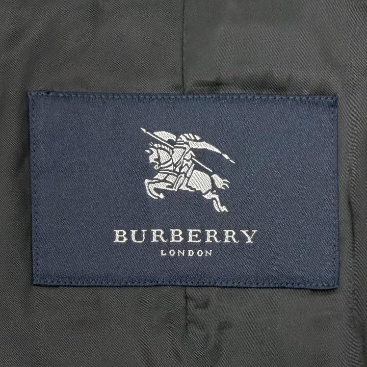 Excellent BURBERRY LONDON coat Silk blend quilted liner with padding black L