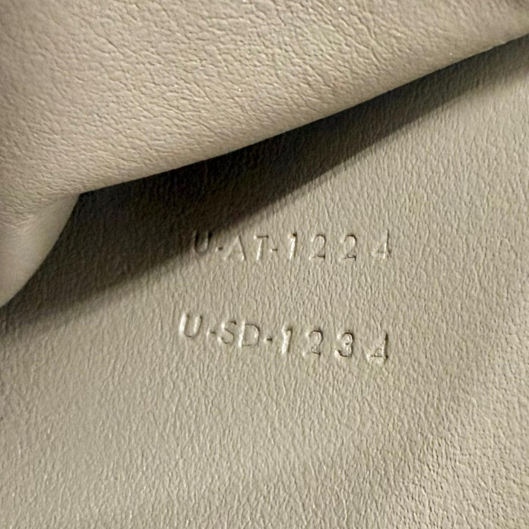 Pristine CELINE Tri-fold wallet Trionf Small Flap Wallet Shinycalfskin 10D783DPV