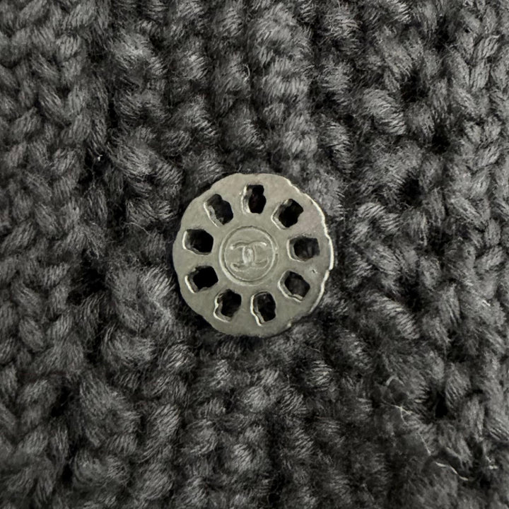 Great CHANEL Jacket Knitted jacket/cardigan COCO button FR 34 03P P21109