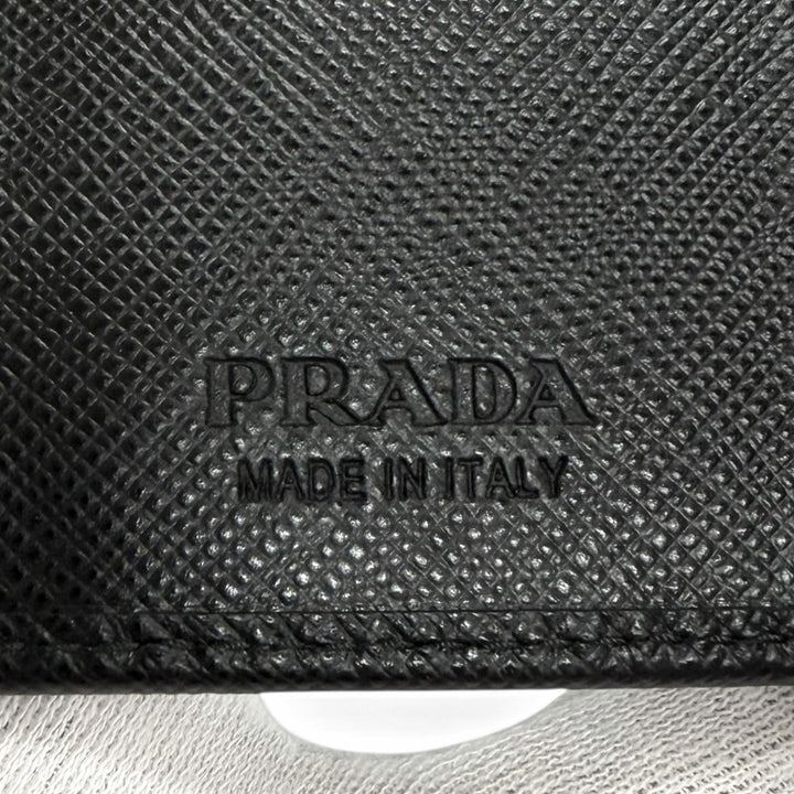 Pristine PRADA Key holder Triangle Logo 6-Piece Keychain black