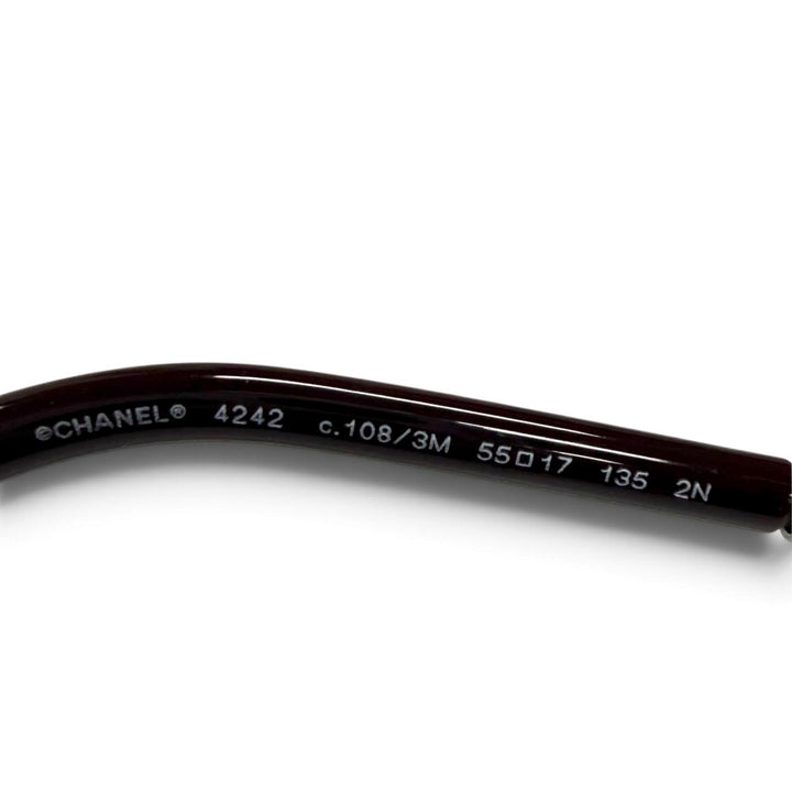 Great CHANEL sunglasses COCO Mark Pantos Shape Gradient Lenses with Chain 4242