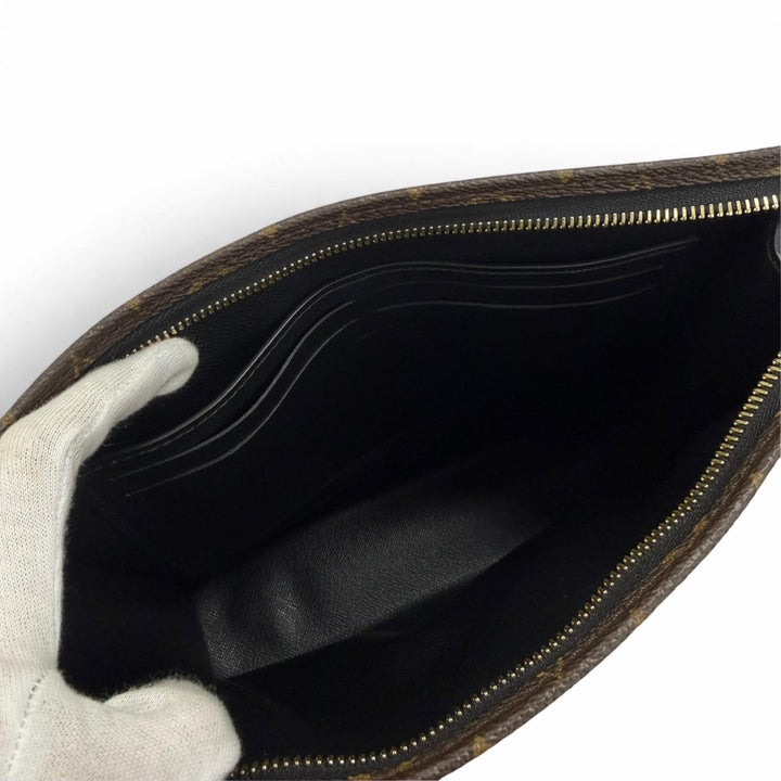 Great LOUIS VUITTON Clutch bag Posh Toilette NM Brown Monogram leather M46037