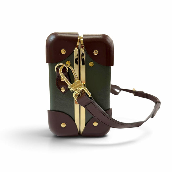 Great GLOBE TROTTER Shoulder Bag Centenary Micro Case 2WAY green leather mens