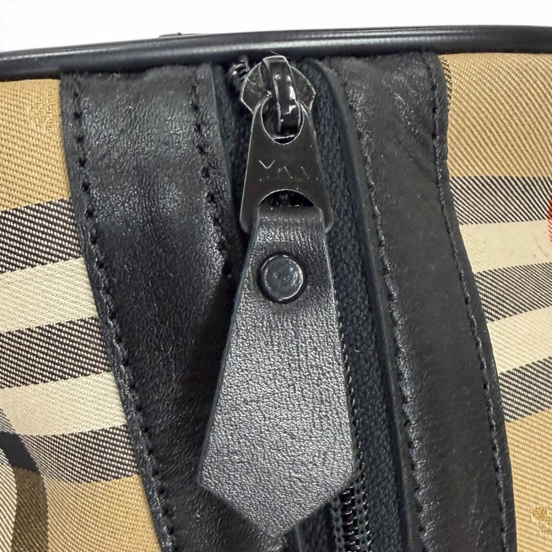 Excellent BURBERRY Boston bag Leather logo patch Nova check pattern FK0-01