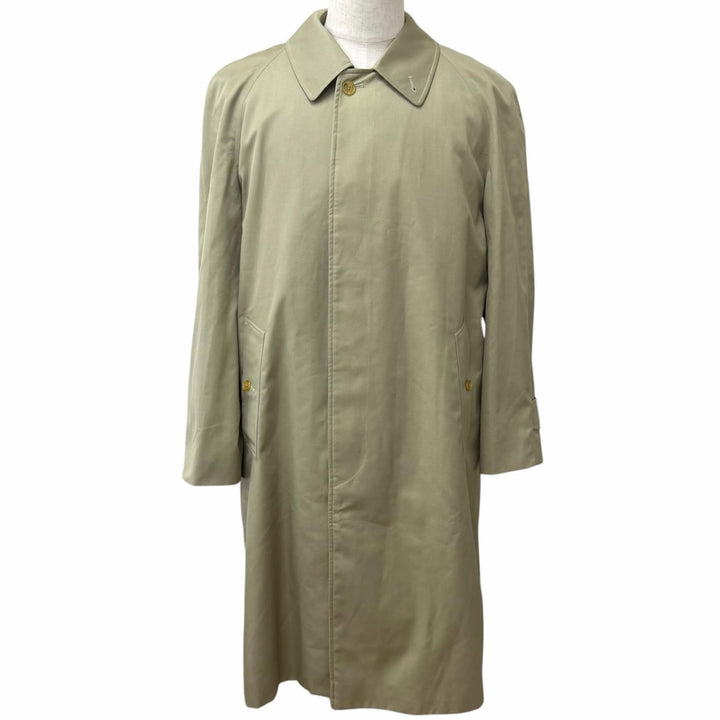 Great Burberrys coat Nova check pattern on the back with wool liner khaki