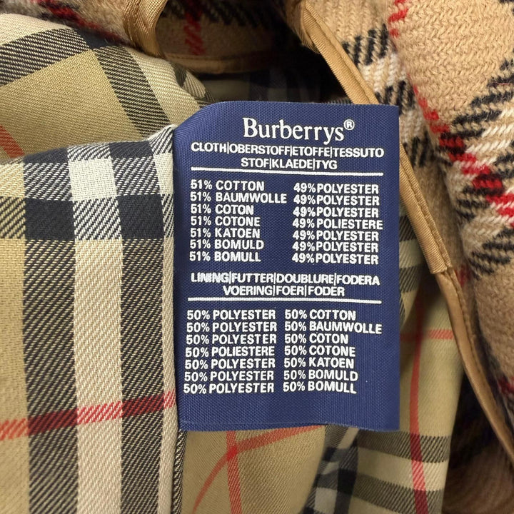 Great Burberrys coat Nova check pattern on the back with wool liner khaki