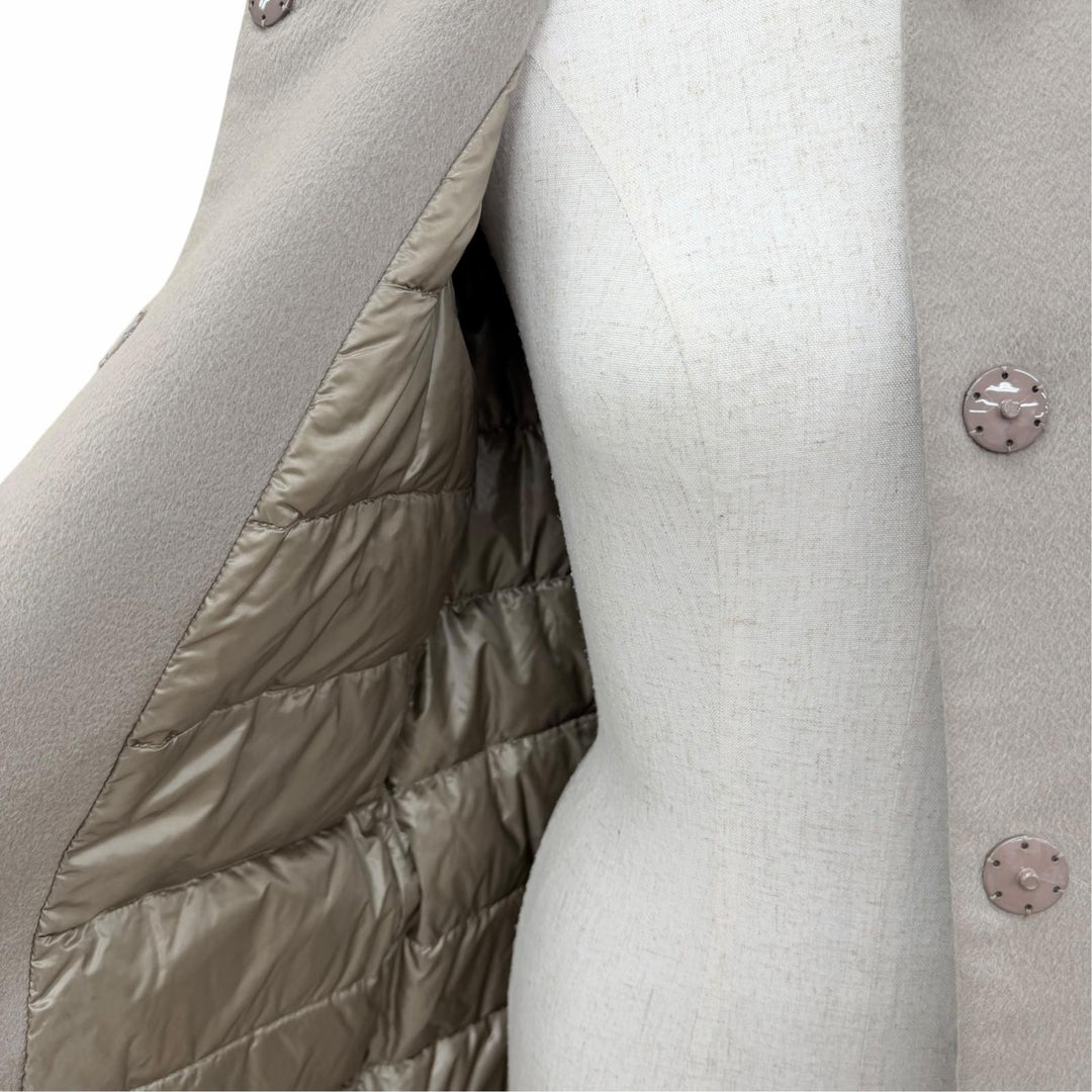Great Herno down coat Collarless design with contrasting panels. cashmere 42