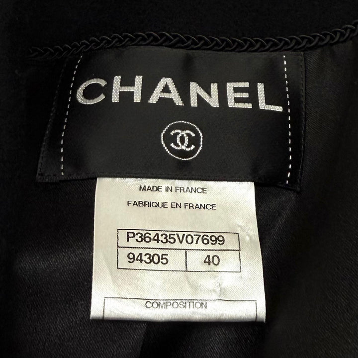 Excellent CHANEL coat Belted COCO Mark Button Long black cashmere FR 40 P36435