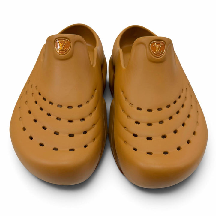 Great LOUIS VUITTON Sandals LV Shark Line Monogram platform slip-on shoes rubber