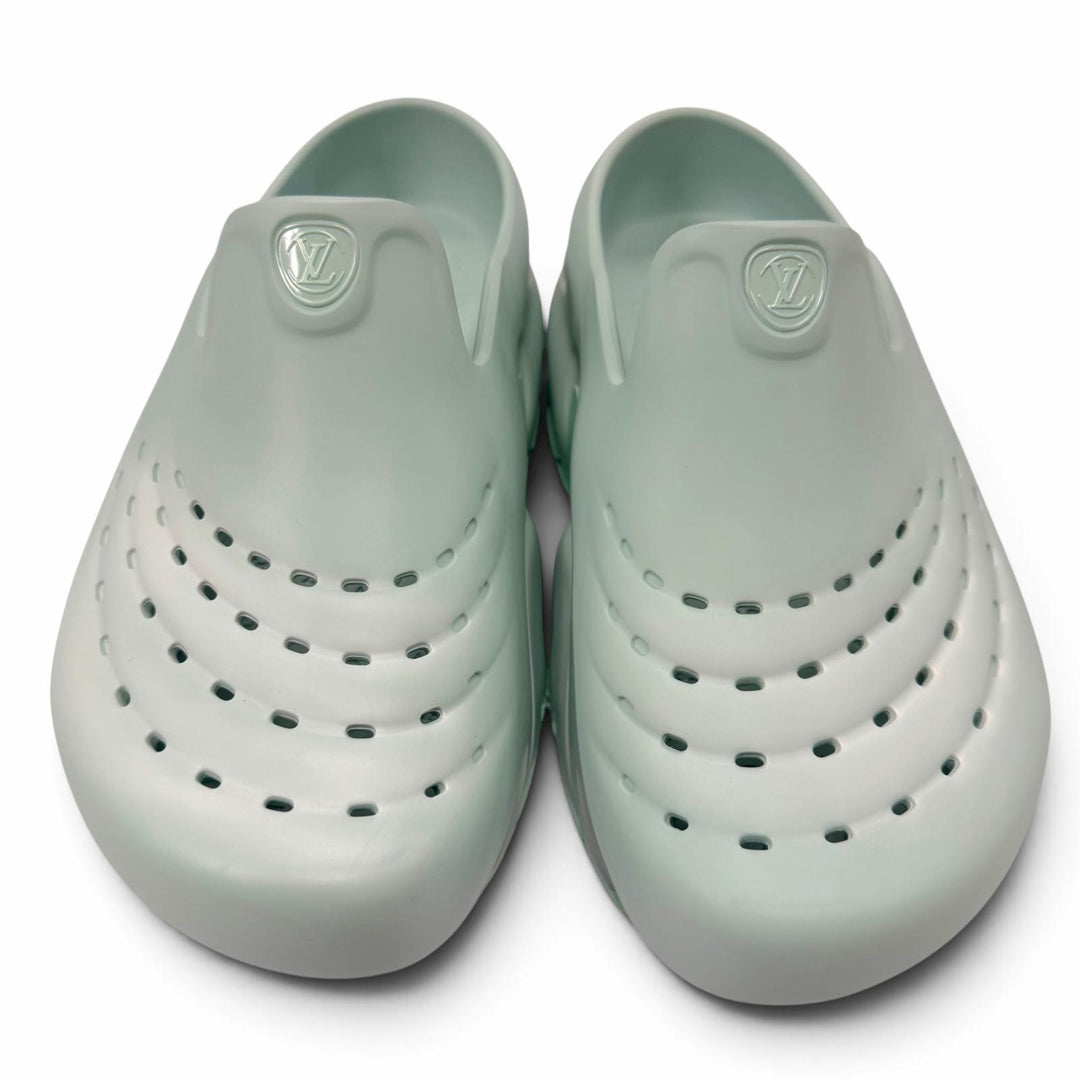 Great LOUIS VUITTON Sandals LV Shark Line Mint green rubber mens 7