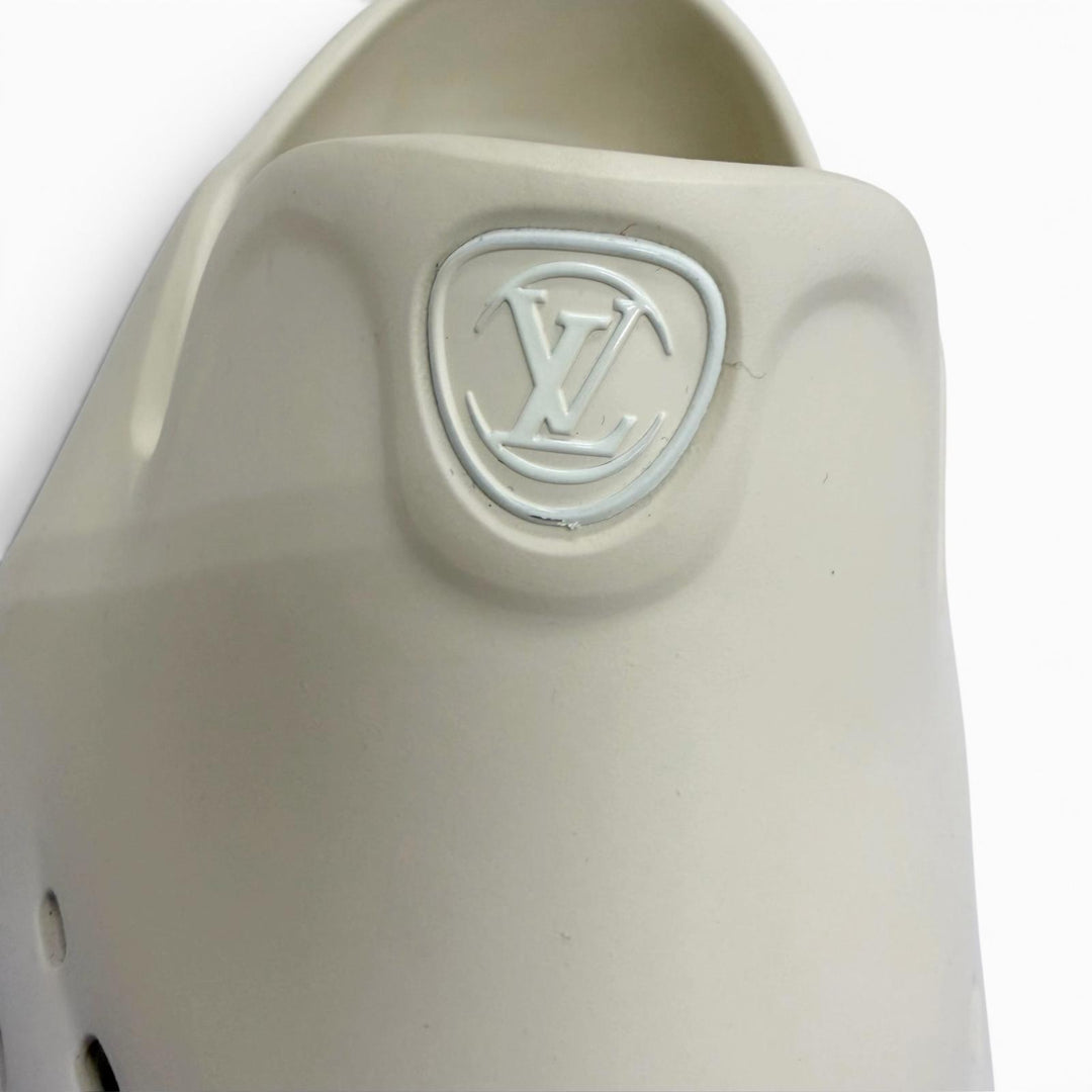 Great LOUIS VUITTON Sandals LV Sharkline Circle logo platform shoes Ivory