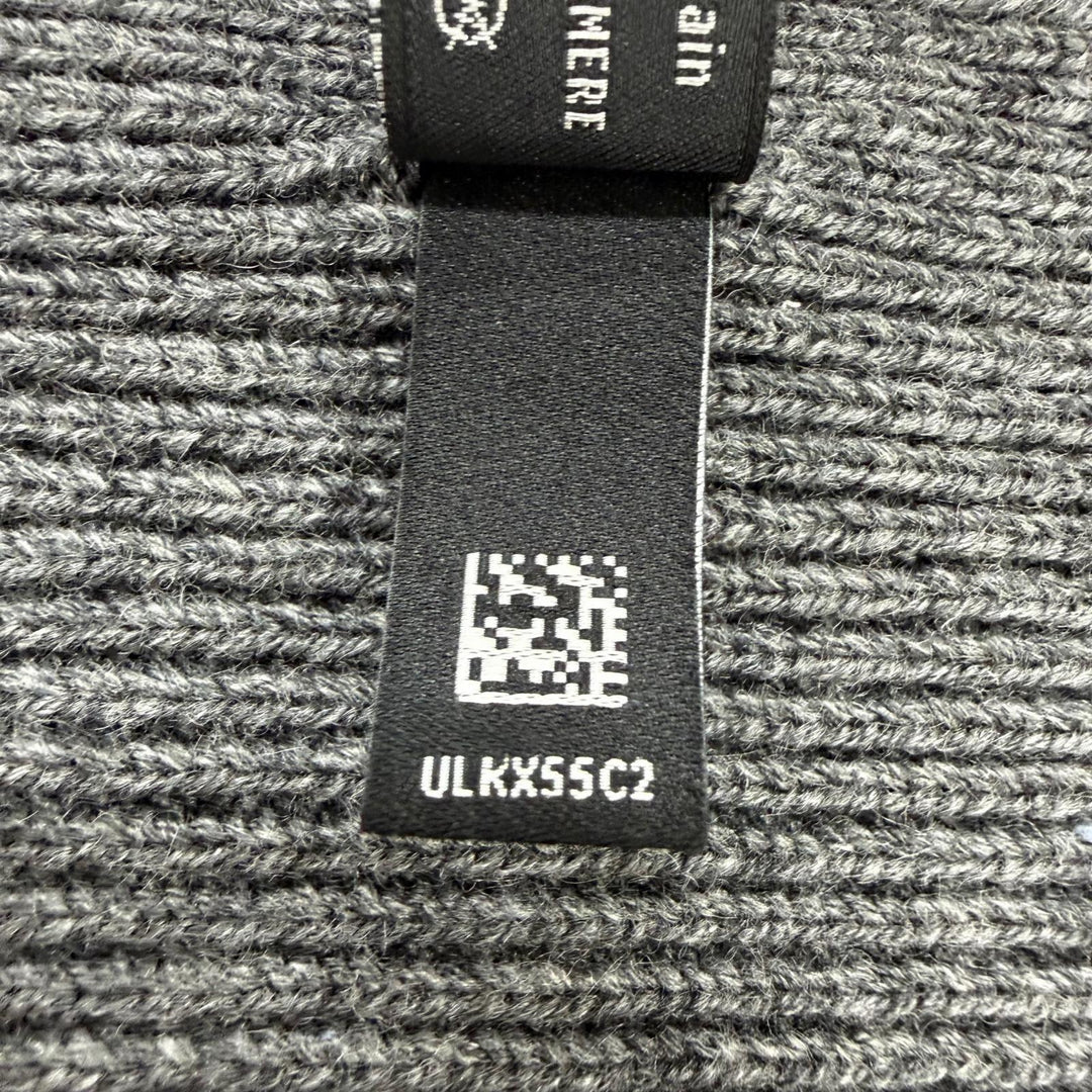 Great CHANEL Scarf 2025 Cruise Collection Logo Knit gray cashmere Women