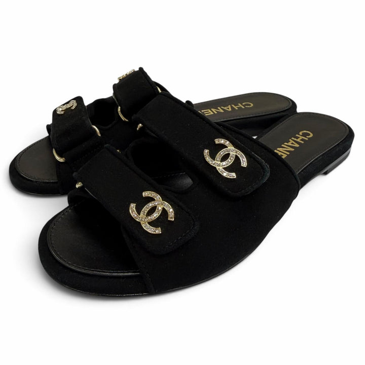 Great CHANEL Mule 2026 Métiers d'Art Collection COCO Mark Leather 37 G47043