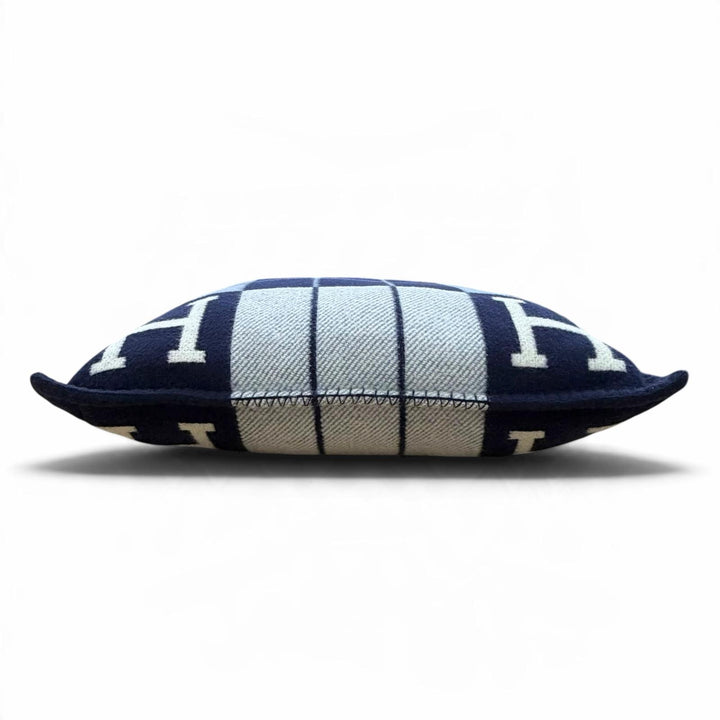 Excellent HERMES cushion Avalon 3 PM interior Navy wool Women