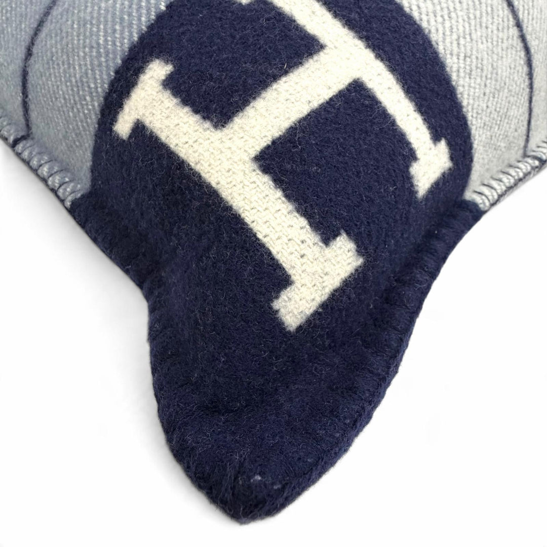 Excellent HERMES cushion Avalon 3 PM interior Navy wool Women
