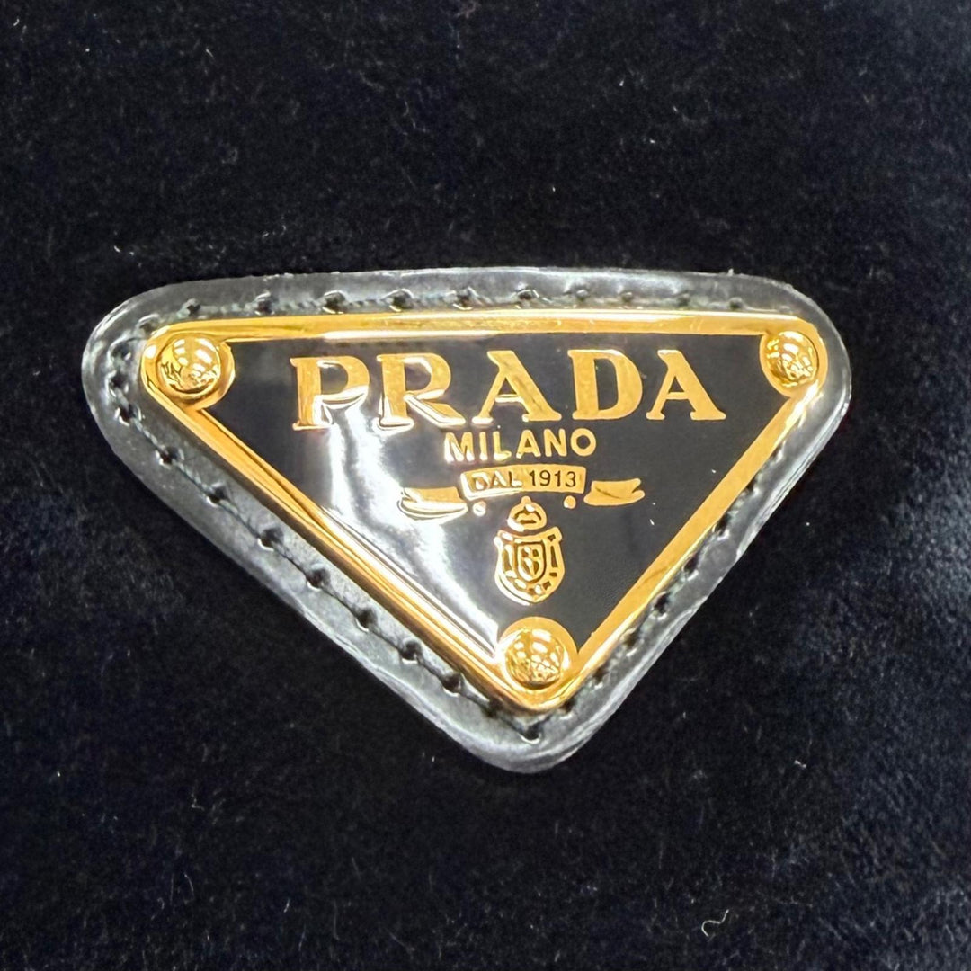 Excellent PRADA cap Triangle with logo velvet baseball black cotton M 1HC336