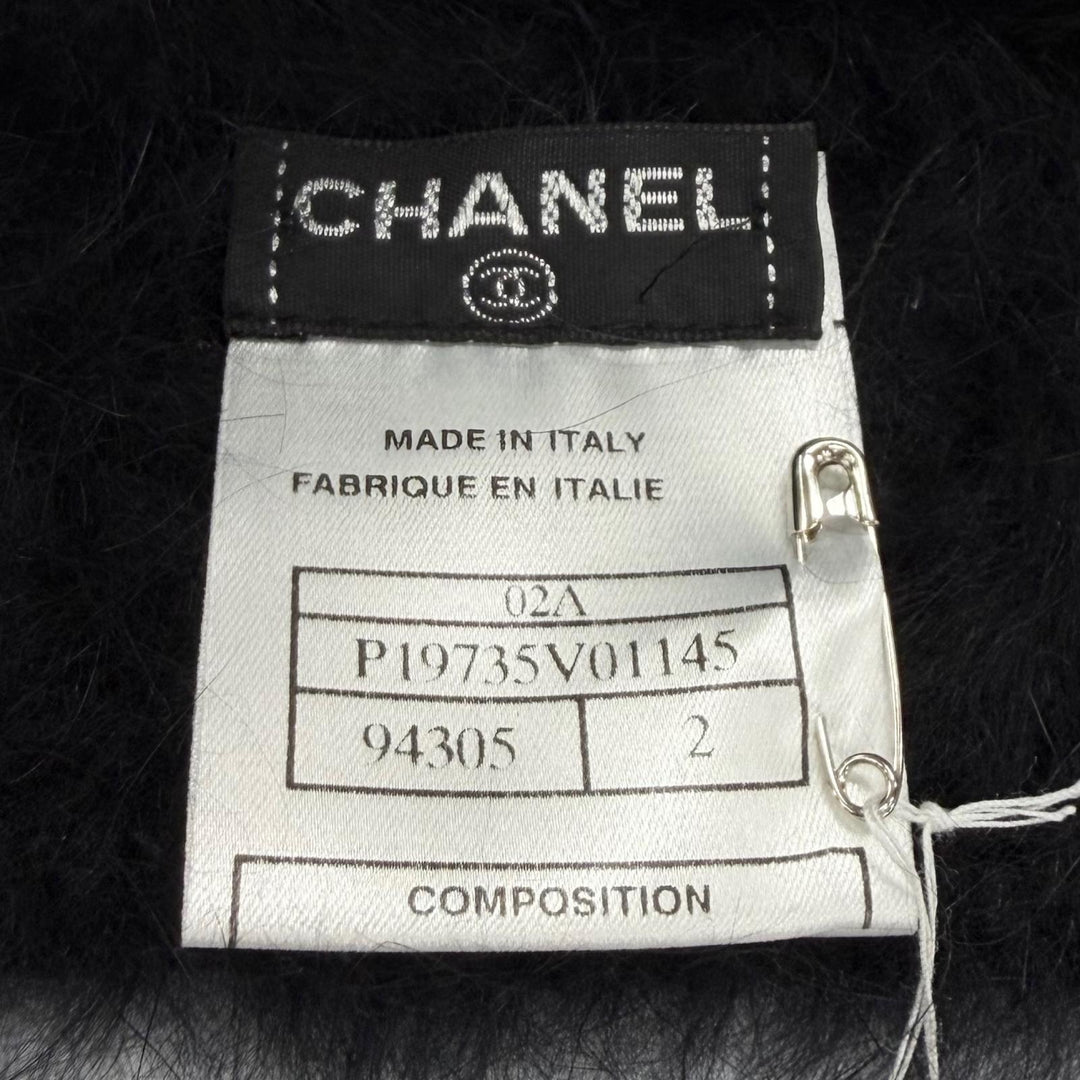 Pristine CHANEL Knit cap Rhinestone COCO Mark knit hat black Angola 2 02A P19735