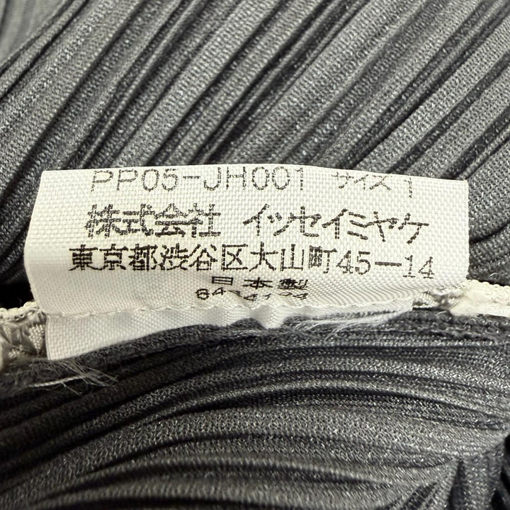 Excellent PLEATS PLEASE ensemble Jackets and dresses Charcoal gray Women