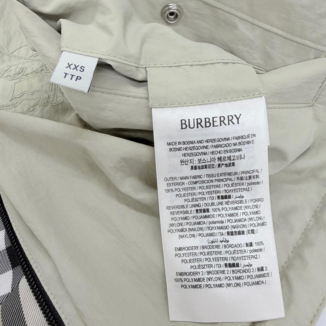 Excellent BURBERRY Jacket Checked Cropped Reversible Zip Up Beige XXS 8088340