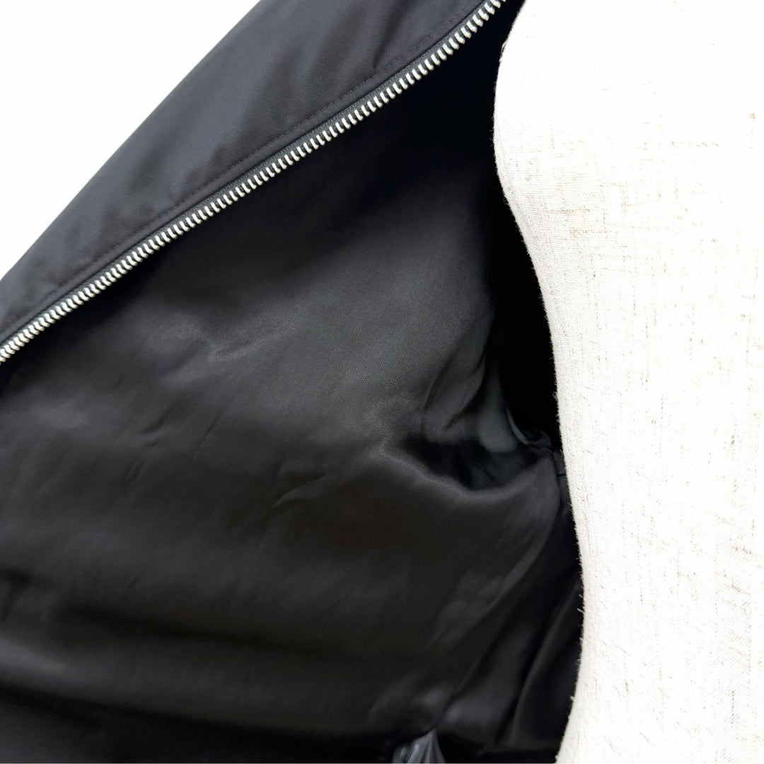 Excellent PRADA Jacket Triangle with logo Re Nylon blouson black IT 36 292102
