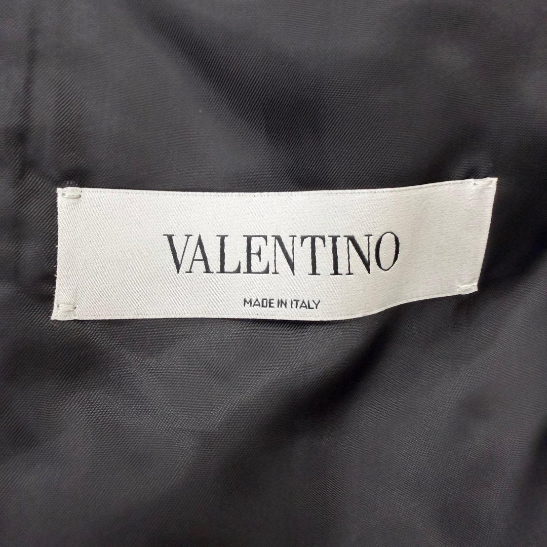 Pristine VALENTINO suit Single-breasted tuxedo two-piece set with twill finish