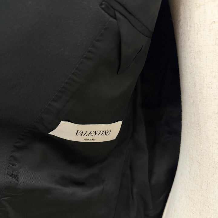 Pristine VALENTINO suit Single-breasted tuxedo two-piece set with twill finish