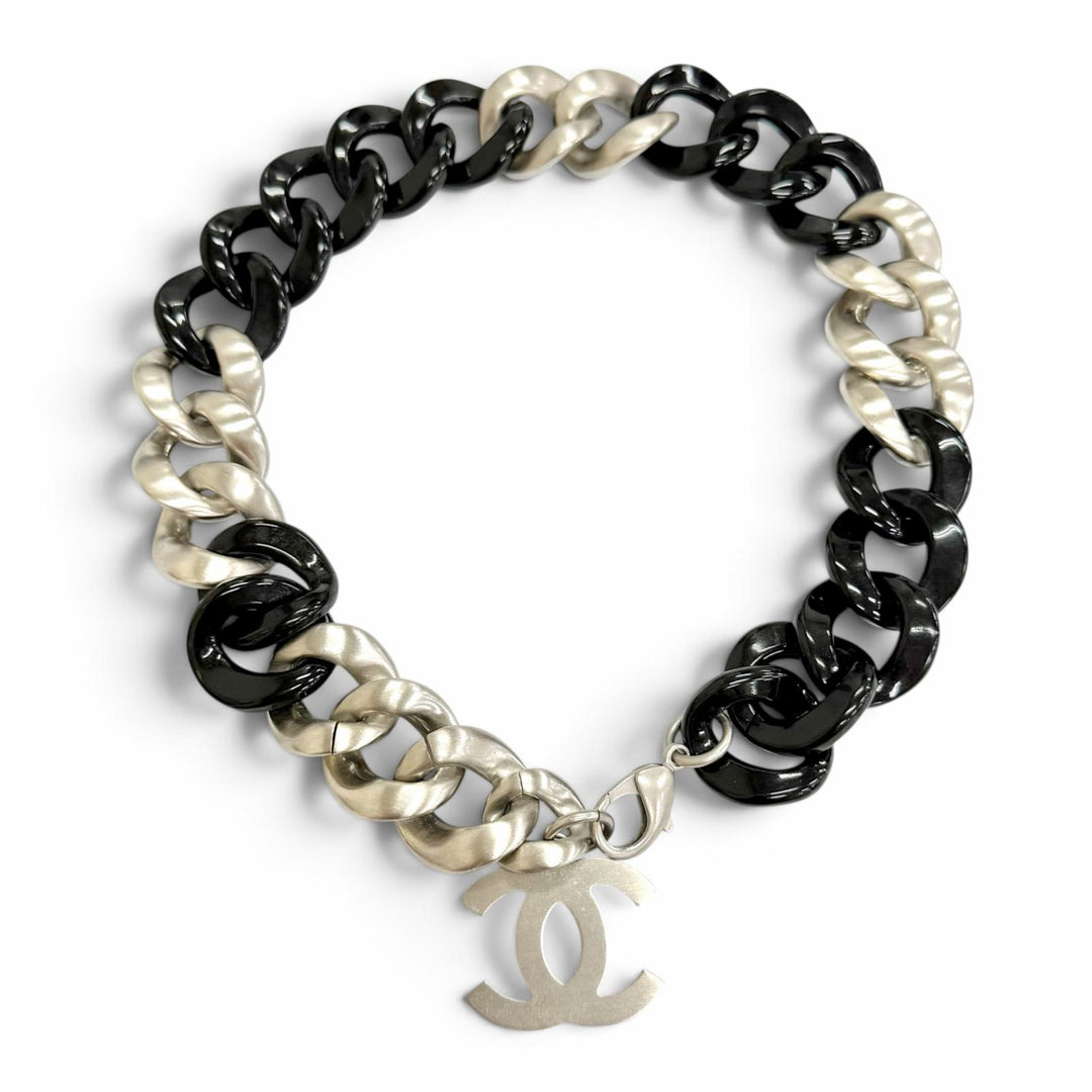 Great CHANEL Necklace COCO Mark Chain Choker Necklace Accessory black 07P